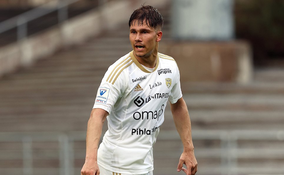 Kaksivuotinen sopimus - Eetu Mömmö palaa SJK:n riveihin