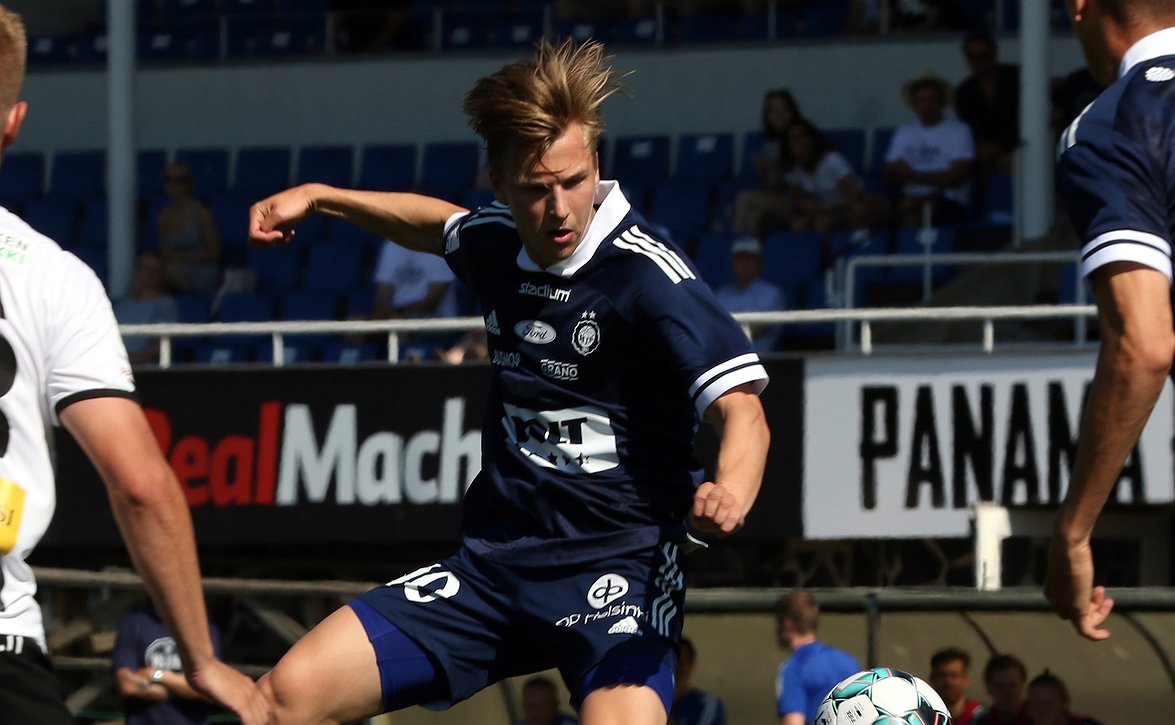 ​"Luotetaan että topparit eivät päästä Furkkaa helpolla" – HJK:n Lucas Lingman valmiina perjantaihin