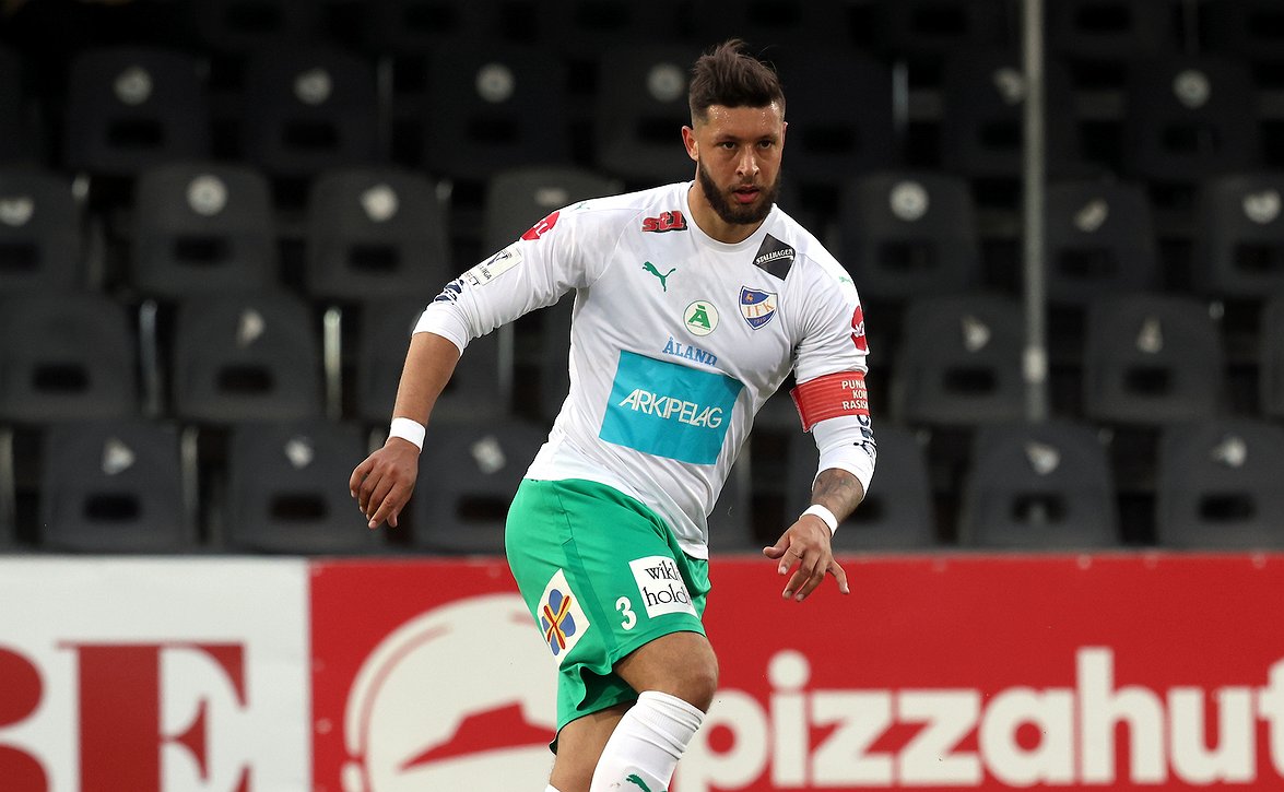 "Mahtava nähdä katsojia lehtereillä" – IFK Mariehamnin kippari iloitsee yleisön paluusta