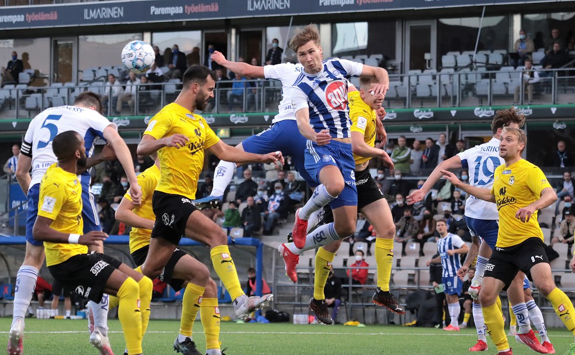 Kuuma kärkikamppailu Helsingissä tasapeliin (HJK - KuPS 1-1)