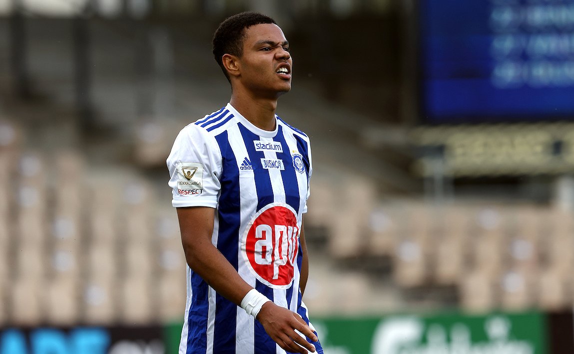Kevin Kouassivi-Benissan teki jatkosopimuksen HJK:n kanssa