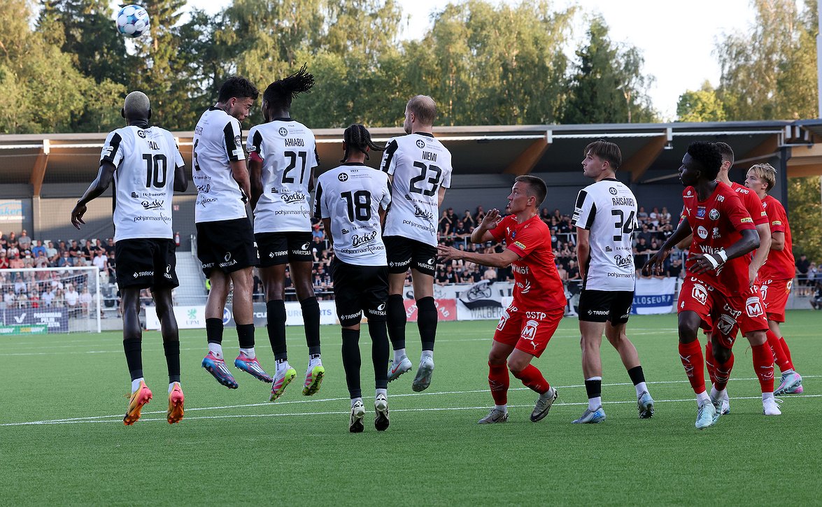 "Oli hienoa pelata ensimmäinen peli derbyssä" - VPS-hankinta Will Wilson on päässyt hyvin sisään ryhmään