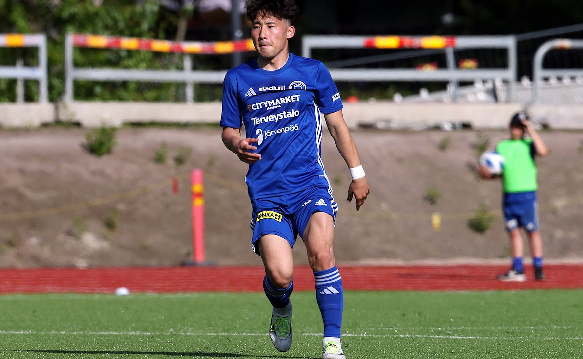 Ykkösliigassa kolmen ottelun maanantai