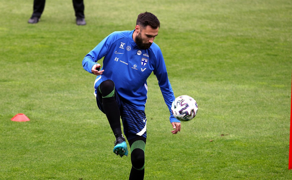 "Haluan olla Klubissa pitkään" - Tim Sparvilla isot tavoitteet HJK:ssa