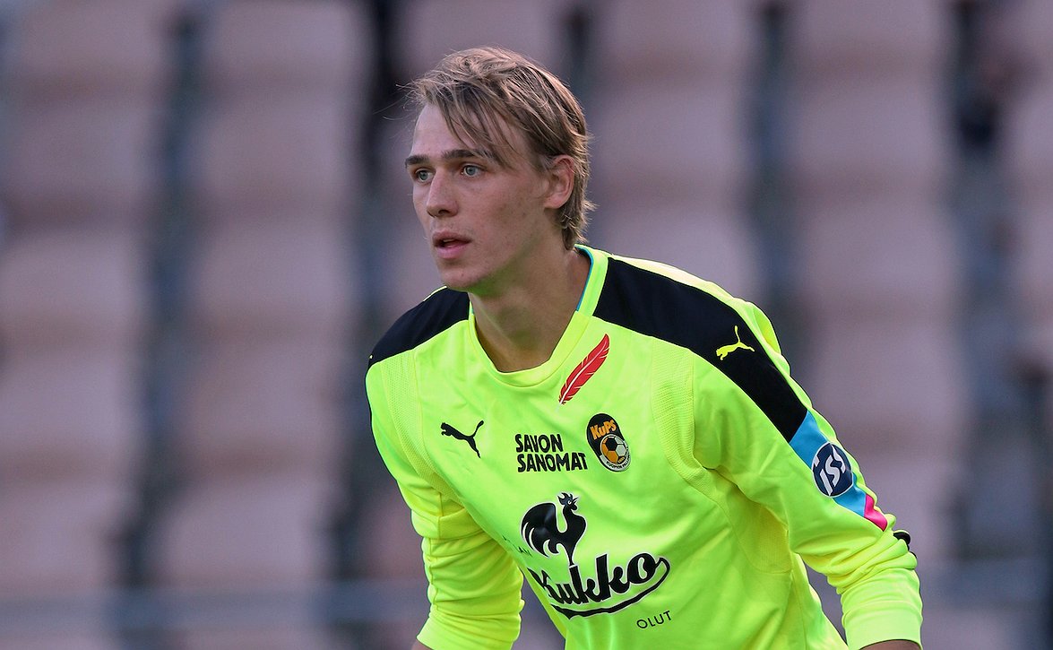 Tuttu maalivahti palaa KuPS-paitaan - Johannes Kreidl sopimukseen