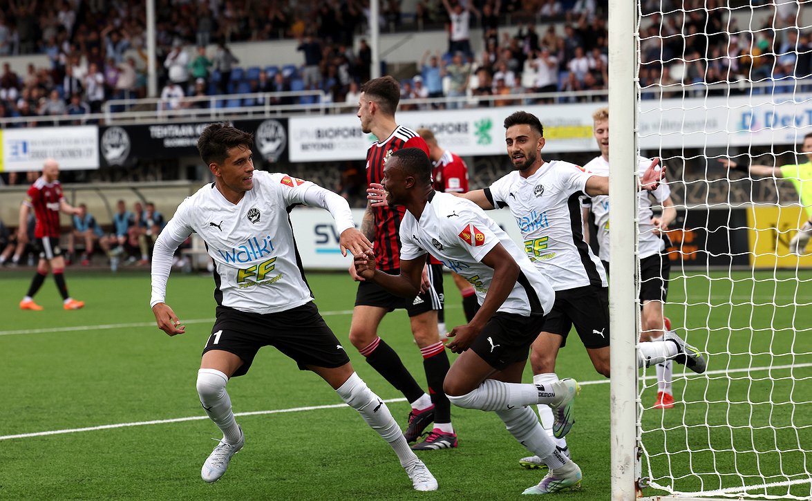 Uudet valmentajat - "FC Hakan kehittyminen ja matka Suomen huippua kohti jatkuu määrätietoisesti"