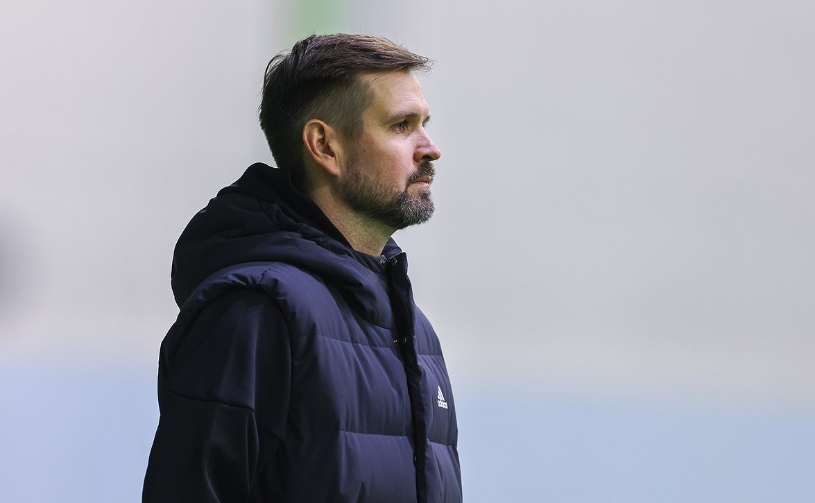 "Tekeminen on stabiilia" - HJK:n urheilutoimenjohtaja Petri Vuorinen on tyytyväinen pelaajahankintaprosessiin