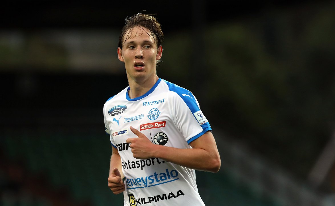Nuori laituri tavoittelee jo ulkomaita - "En näe kautta HJK:ssa huonona vaihtoehtona"