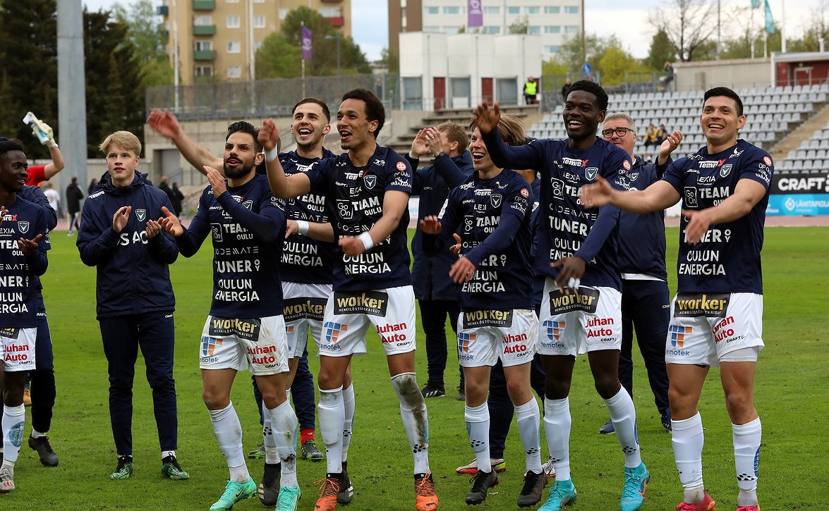 "Harmittaa kovasti" - AC Oulu joutui nostamaan kädet pystyyn sunnuntain ottelun osalta