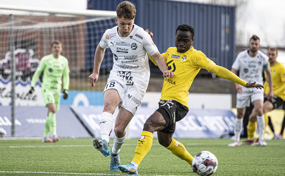 KuPS jatkoi vahvaa putkeaan (KuPS-FC Haka 2-1)