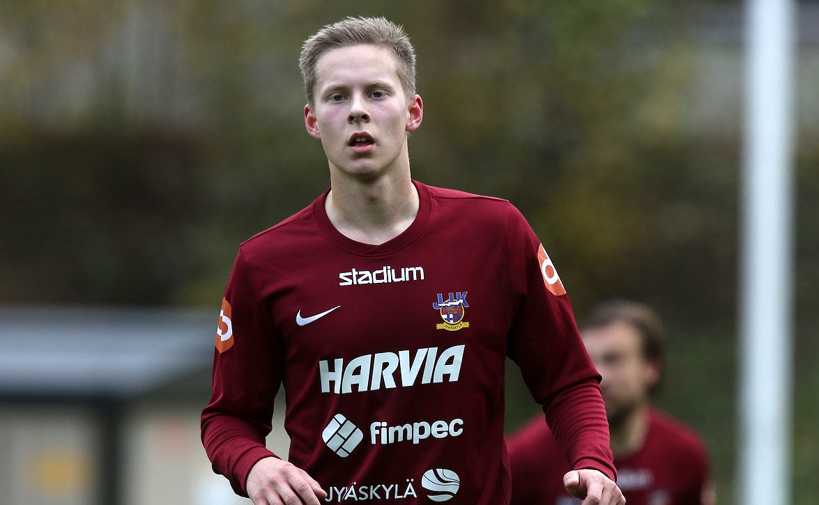 Saku Leppänen palaa JJK-paitaan
