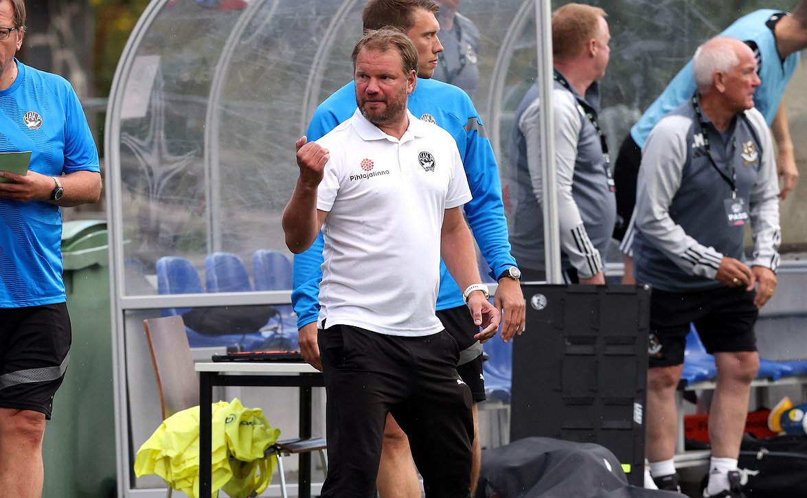 "Nyt on kasvojen pesun paikka" - Haka-luotsi Teemu Tainio hakee vain tulosta FC Lahtea vastaan