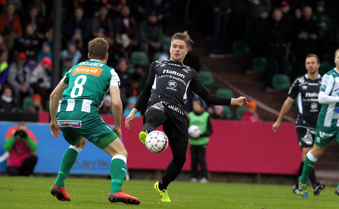 Toivomäki ja Pasanen loukkaantuivat Vaasassa