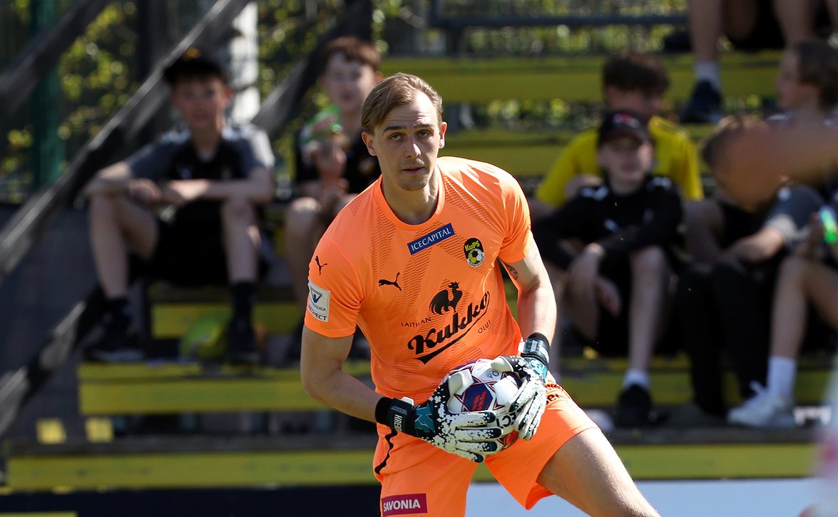 KuPS palkitsi kauden parhaita - Johannes Kreidl vuoden pelaaja