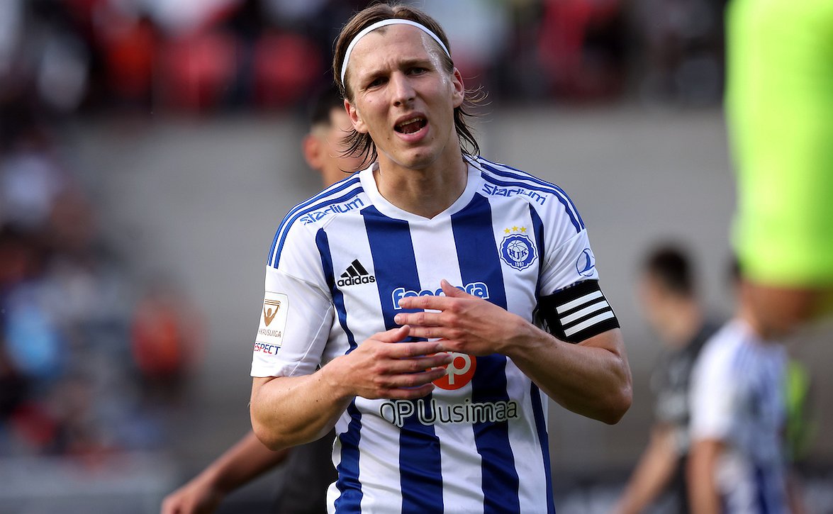 HJK palasi vuosilomilta joukkuetreeneihin - Alex Ring vierailevana tähtenä