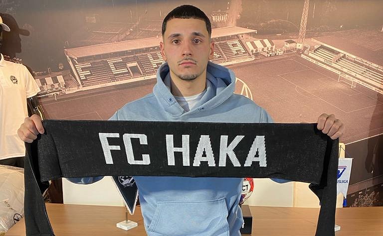 Testissä ollut hyökkääjä sopimukseen FC Hakan kanssa