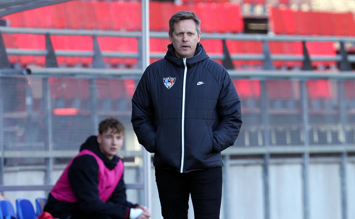 ​Vesa Vasara ja Jarkko Wiss joukkoon – 14 päävalmentajalla yli 100 voittoa