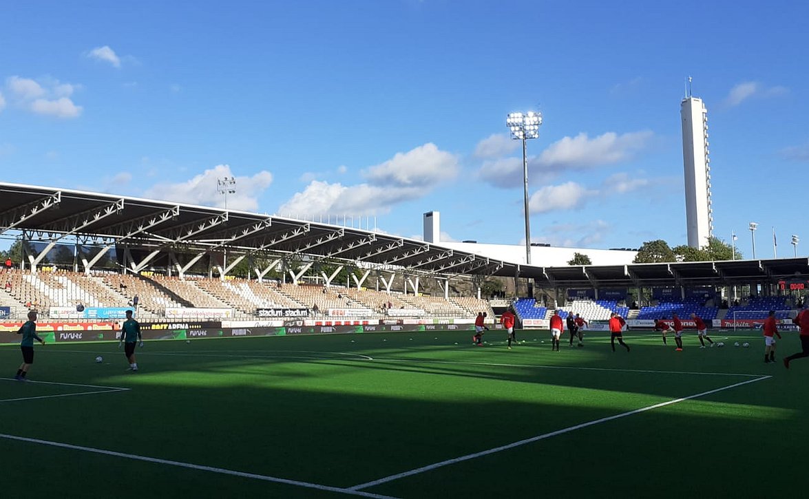 HJK-SJK -ottelun yhteydessä kaksi tempausta Ukrainan hyväksi - jokainen katsoja voi osallistua