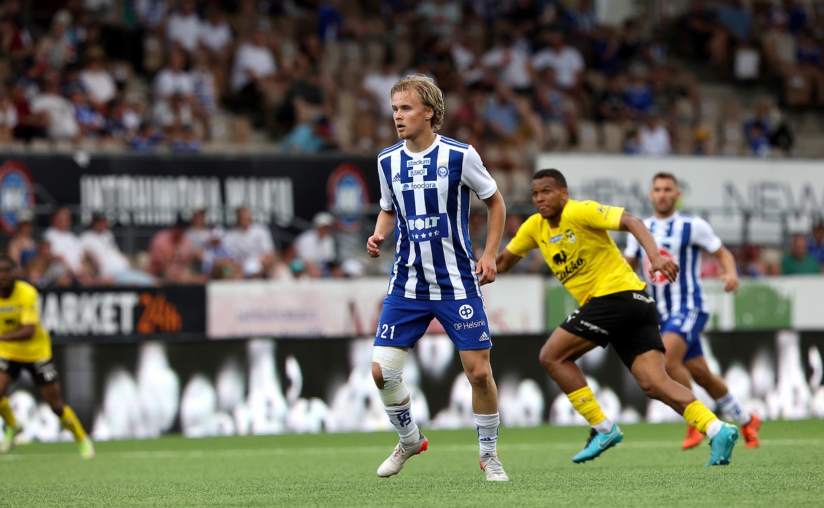 Pelitahti ei haittaa HJK:n Väänästä – ”Hyvällä höyryllä tullaan”