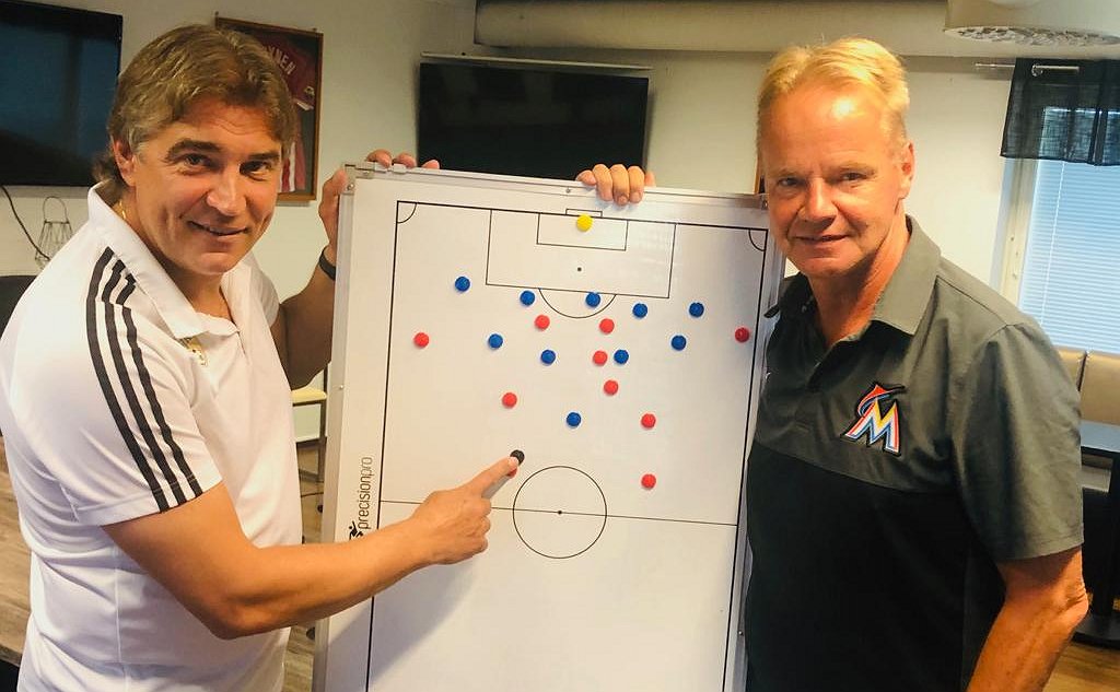 Juha Malinen vierailee Veikkausliigaseuroissa - ”SJK ottaa kokoajan seurana harkittuja askeleita eteenpäin”