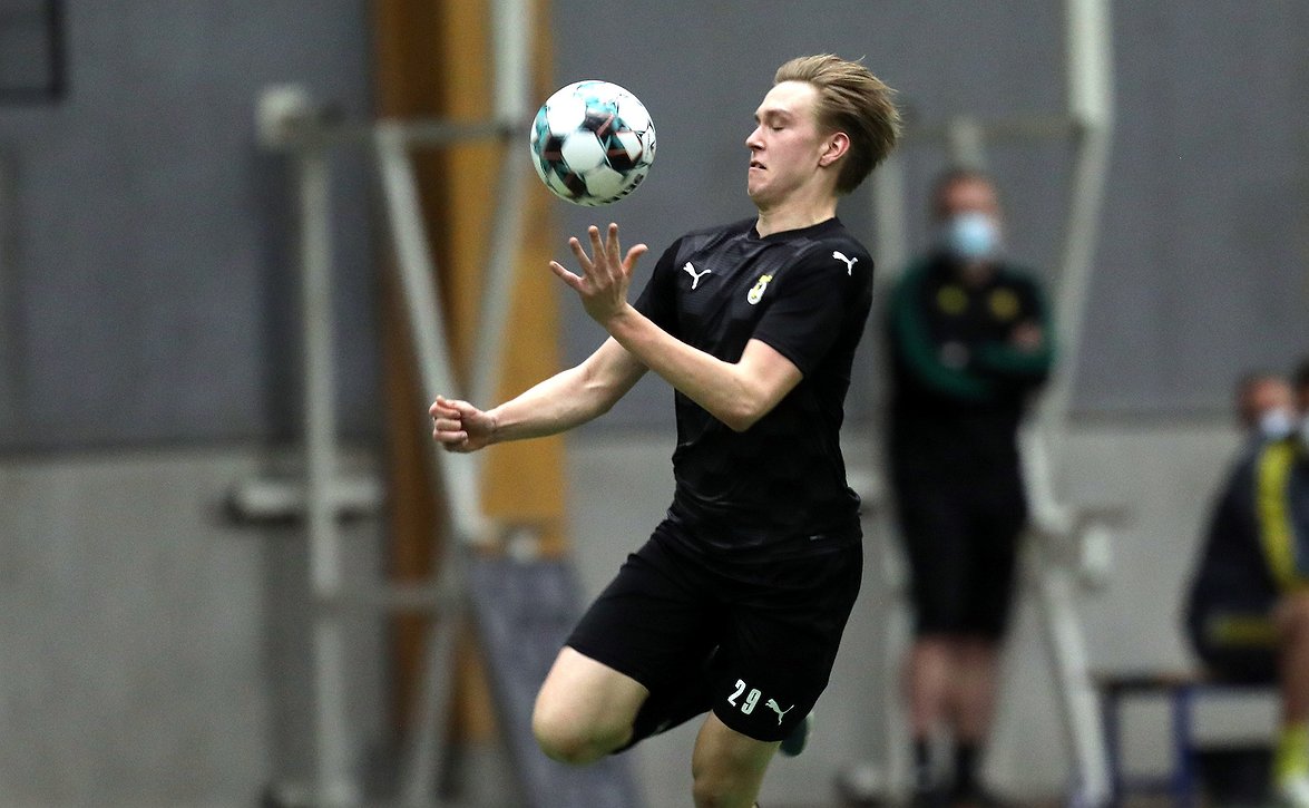 KuPS:n vakuuttava meno jatkuu - JIPPO kaatui selkein 5-1-lukemin