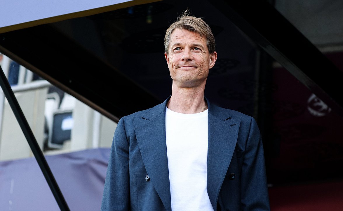 Mika Lehkosuo jatkaa Pikkuhuuhkajien peräsimessä - uusi sopimus solmittu