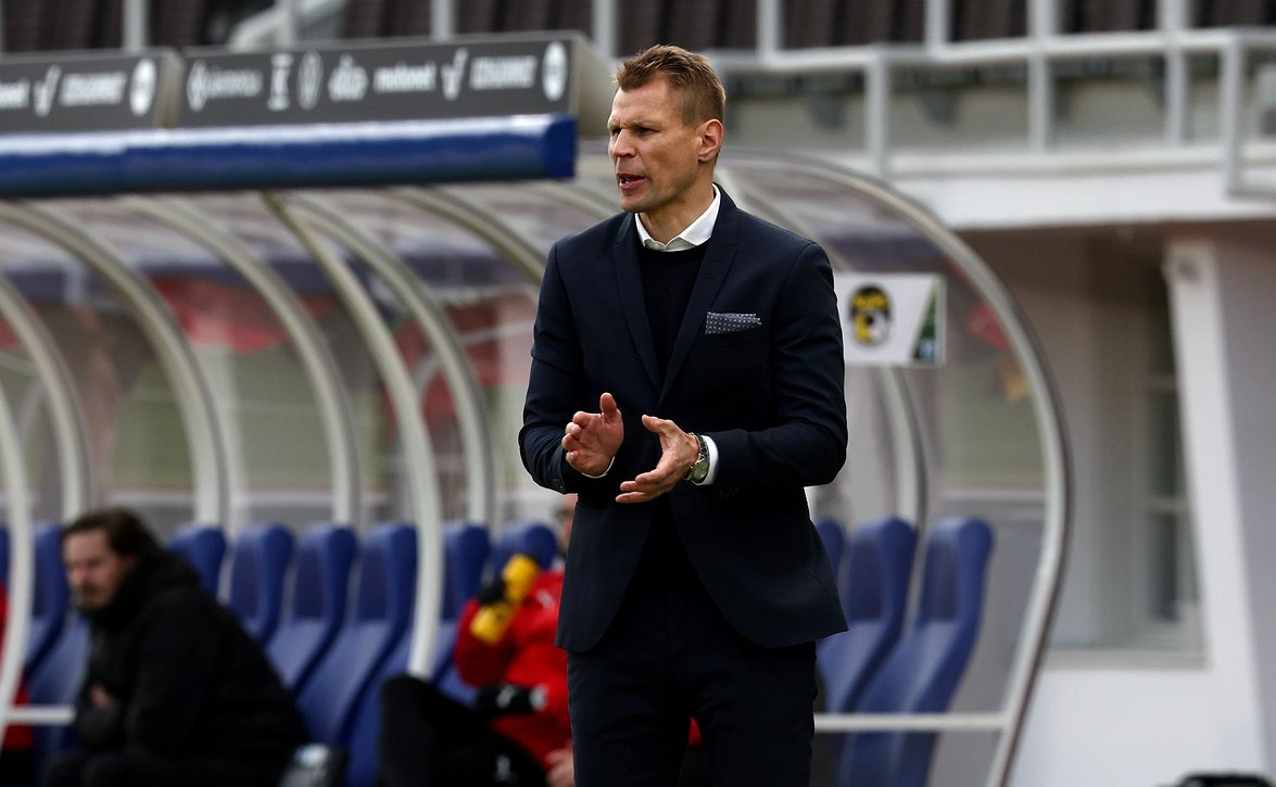 HJK-luotsi Toni Koskela varoittaa: "Klubilla on ollut vähän vaikeita pelejä Lahden kanssa"
