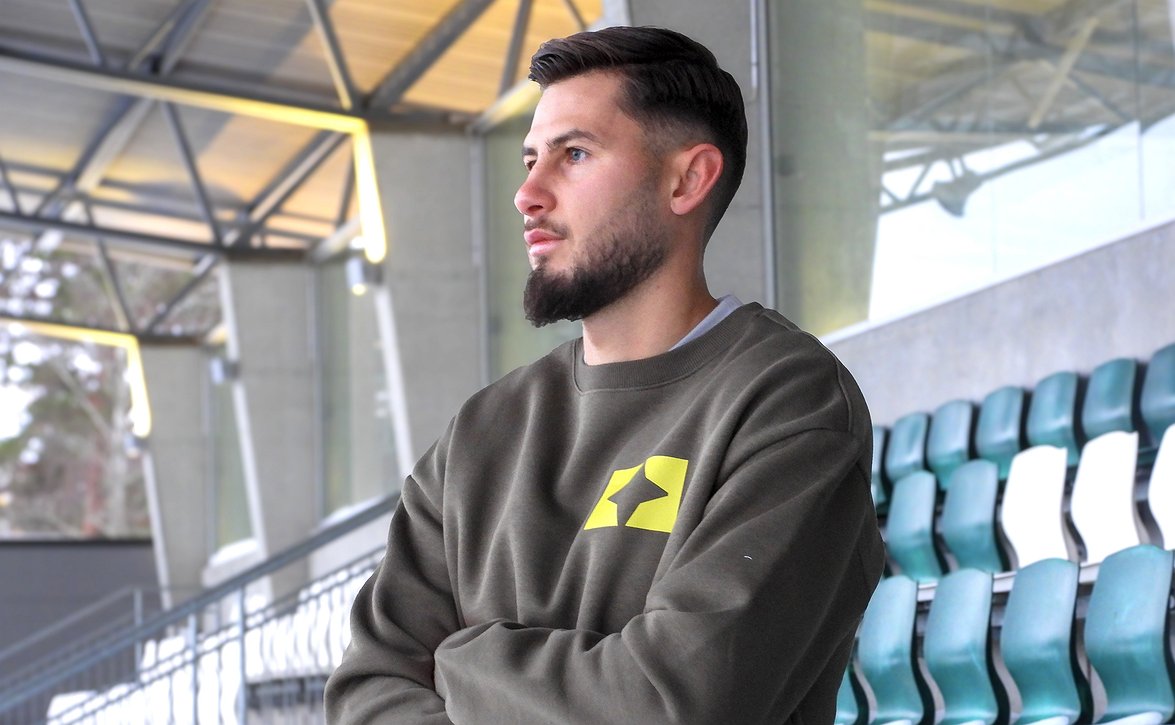 Ruotsalais-kreikkalainen keskikenttämies IFK Mariehamniin - kokemusta kolmen maan pääsarjasta