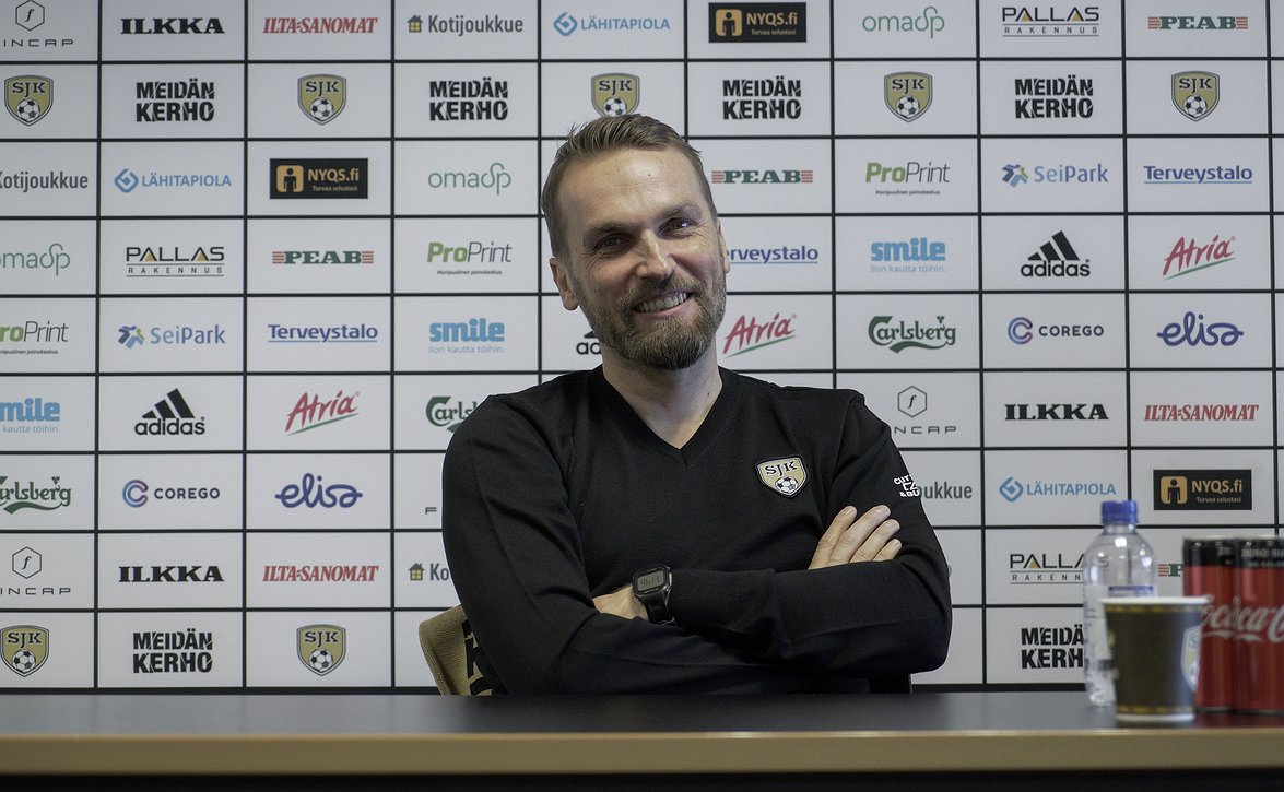 "Pelin kehittyminen keskiössä" - SJK matkaa lauantaina Jaron vieraaksi