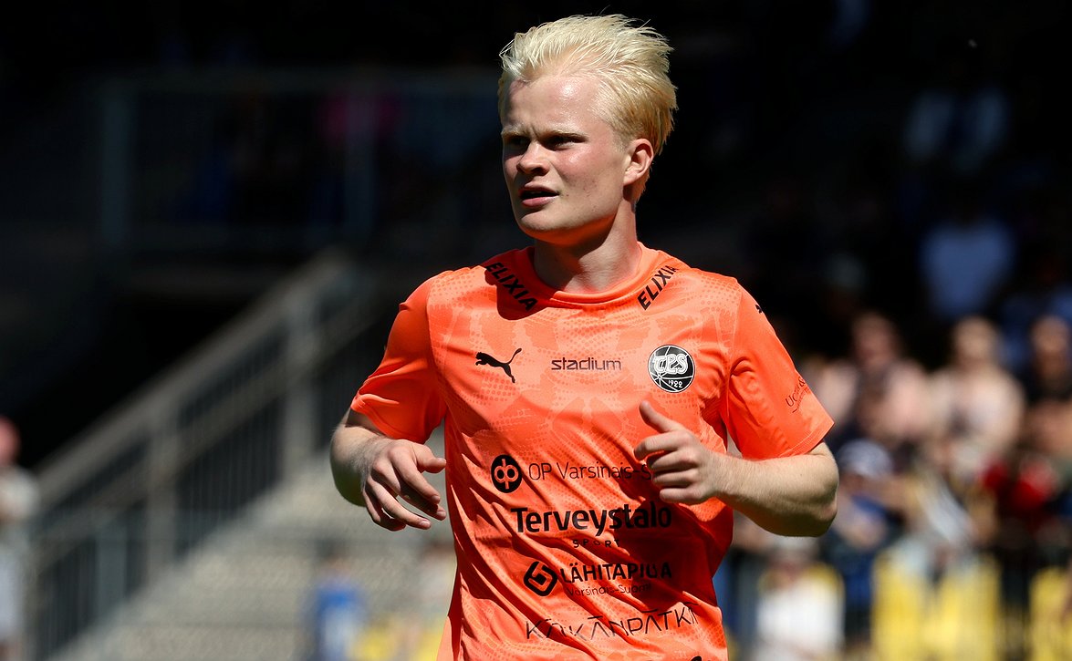 "Todella tärkeä pelaaja meille" - Marius Könkkölä jatkaa TPS:ssa