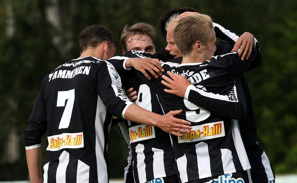 Vuorinen miettii testimiesten peluuttamista