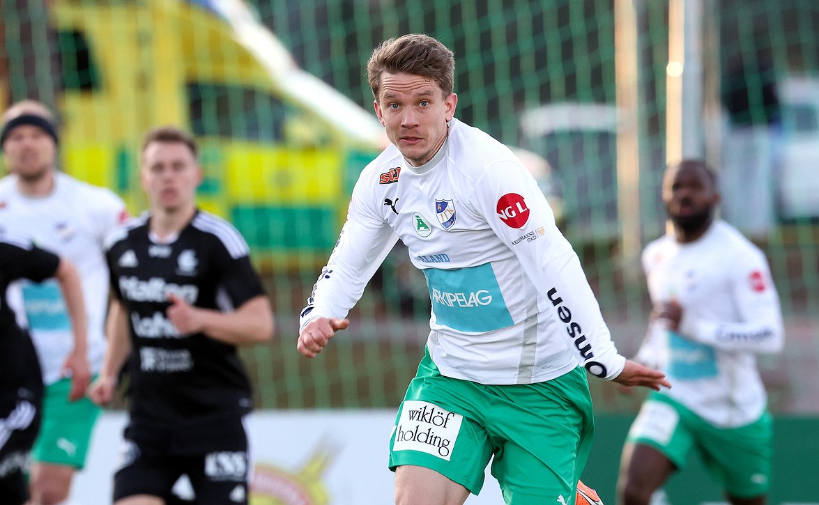 ​IFK Mariehamnin Robin Sid sivussa toistaiseksi – "Pahinta on kun sattuu, eikä tiedä mistä on kyse"