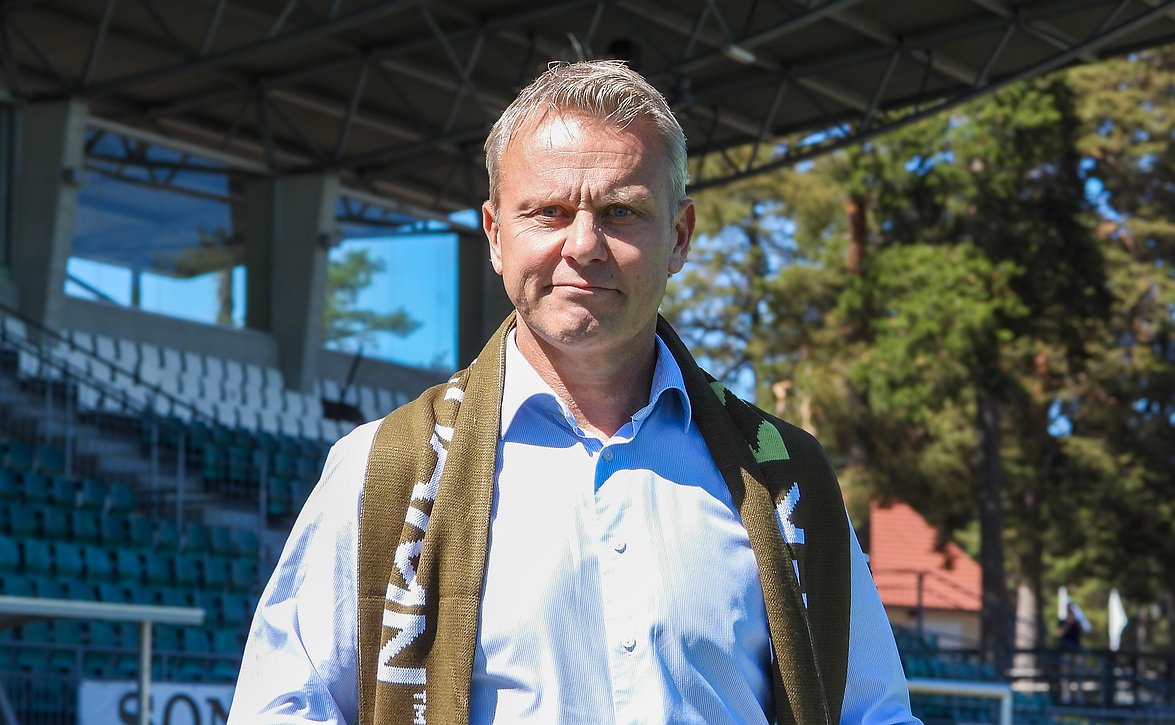 "Selkeä ero työtapaan ja siihen miten pelaamme jalkapalloa" - Roberth Björknesjö lyö oman leimansa IFK Mariehamniin