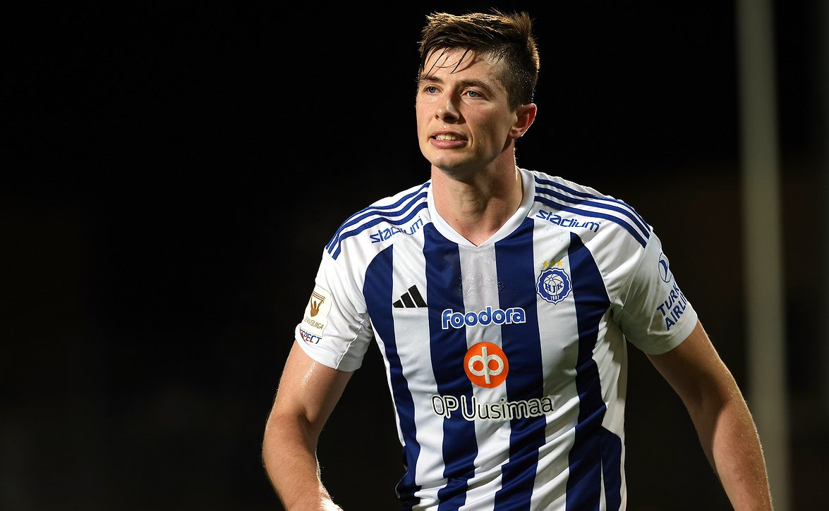 Menestystä HJK:ssa ja Huuhkajissa - Daniel O'Shaughnessy päättää komean uransa