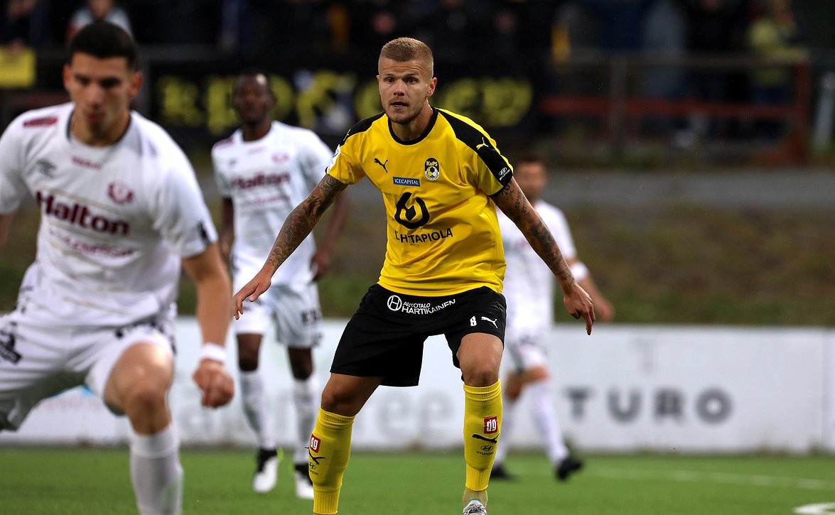 KuPS-miehistö jatkaa ennallaan