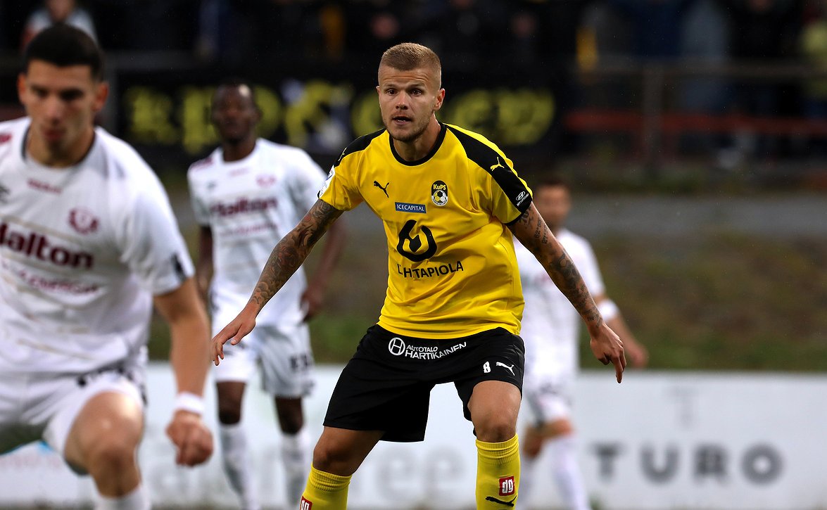 ​Petteri Pennasen ura jatkuu USA:ssa – siirto Sacramentoon sinettiä vailla