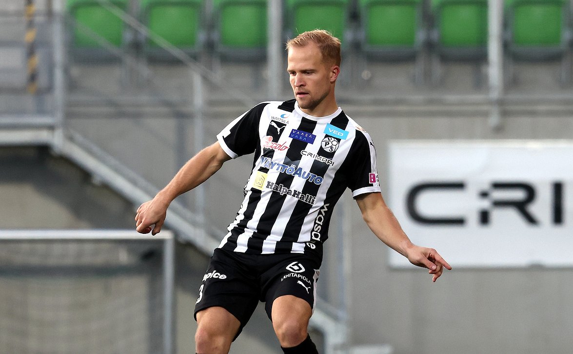 Miikka Niemi ja Arttu Nuutinen jatkavat VPS:ssa - "Oman kylän kasvatteja"
