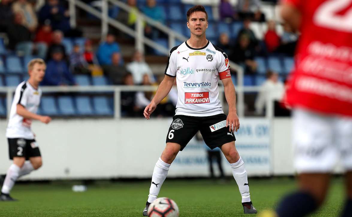 Haka-kipparilla jäi tasapelistä hampaan koloon