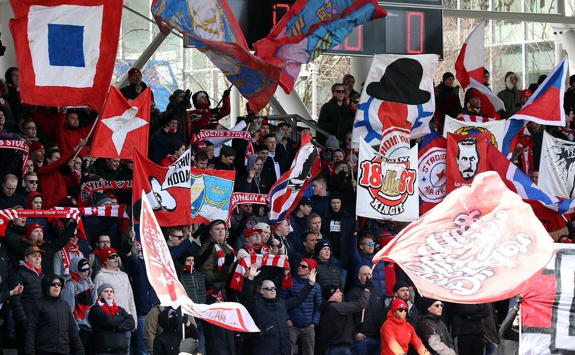 HIFK:lla 120-vuotisjuhlat RoPS-ottelun yhteydessä