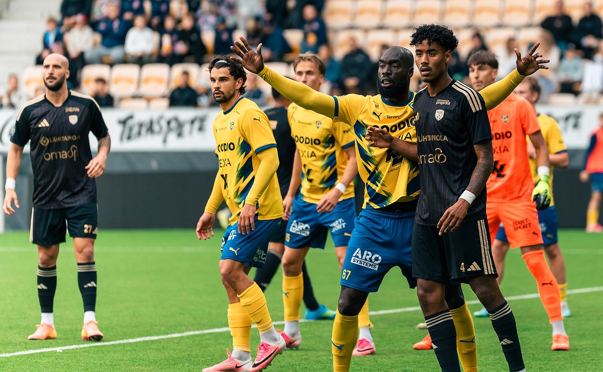 Pisteet jakoon Seinäjoella perjantaina (SJK-IF Gnistan 2-2)