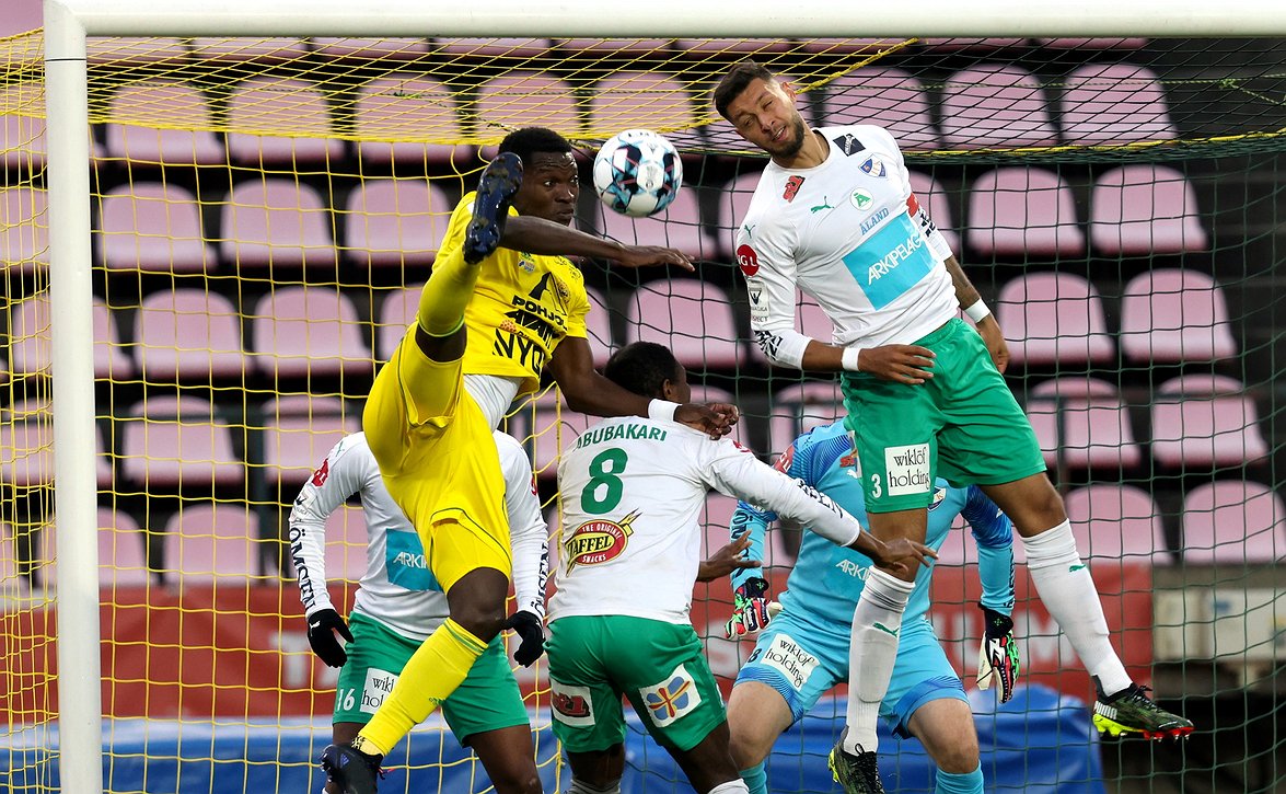 "Nyt se on omissa käsissä" - Toni Kallio on nostanut Ilveksen voittoputkeen