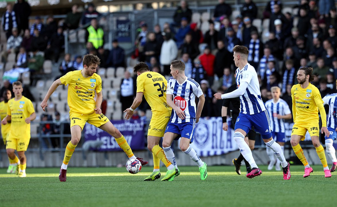 HJK Ja Honka voittoihin - Veikkausliigan keskiviikon ottelut pelattu