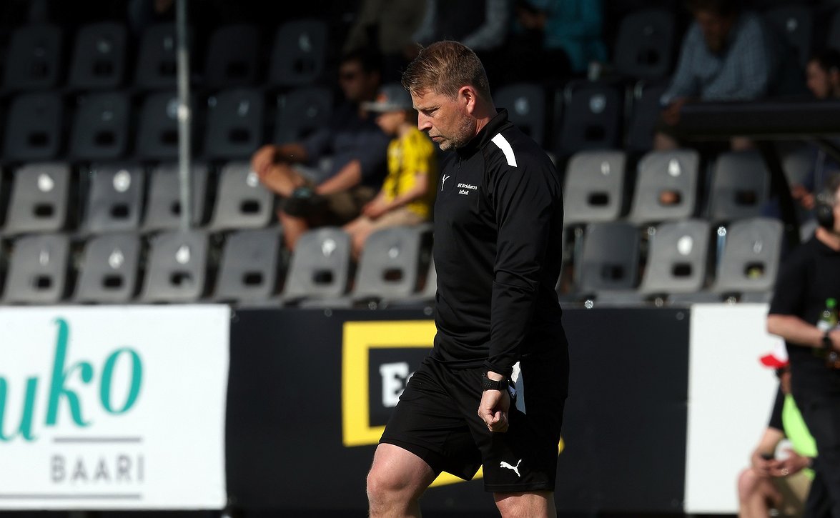 ​Jimmy Wargh vastuuseen – Daniel Norrmén sivuun IFK Mariehamin päävalmentajan tehtävistä