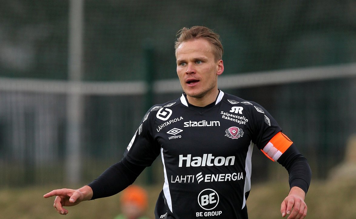Mikko Hauhia edelleen FC Lahden mies