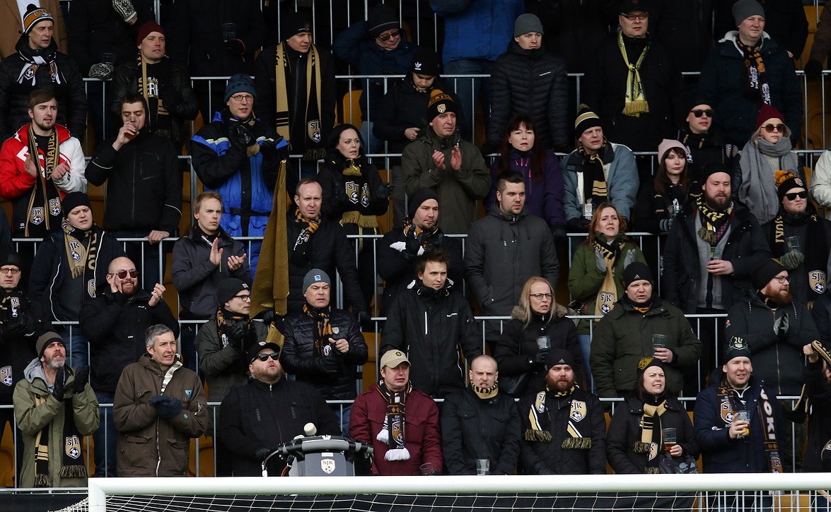 ​SJK kutsuu kaikki avoimiin harjoituksiin ystävänpäivänä