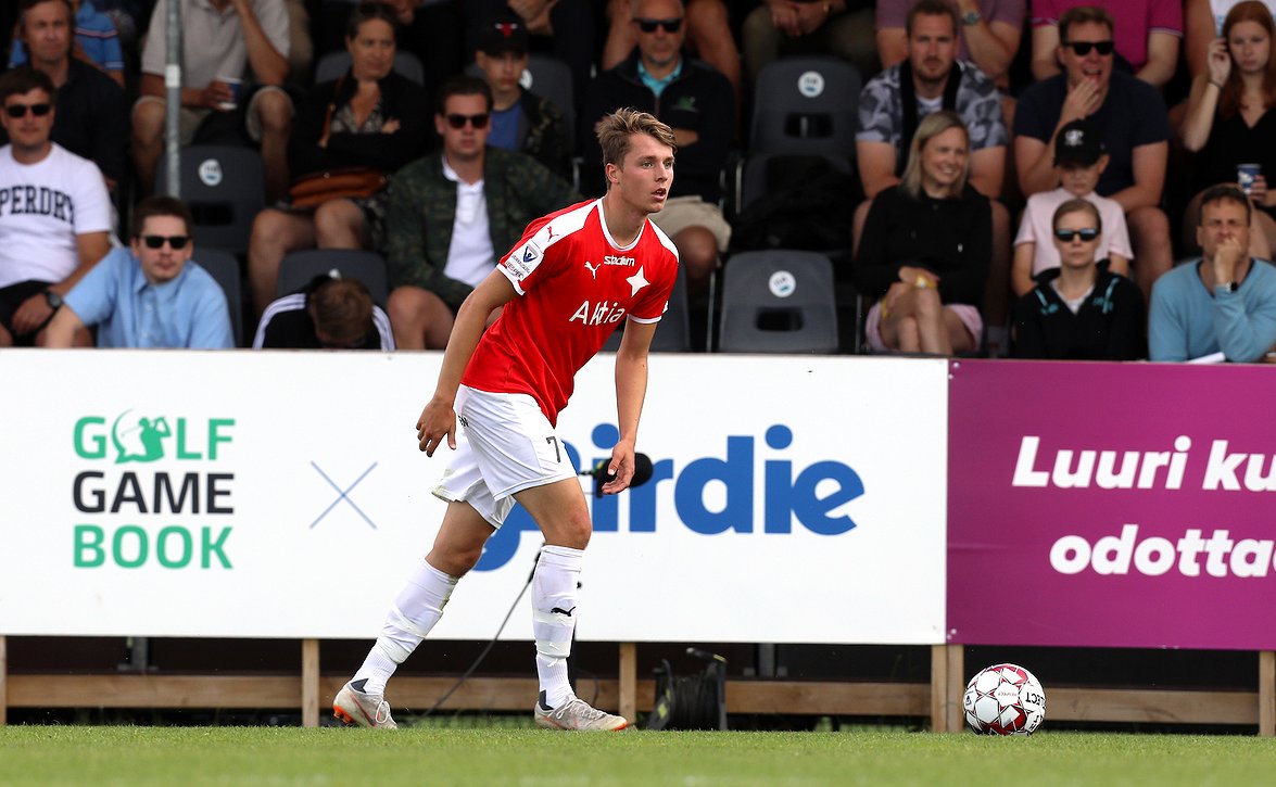 ​HIFK:n Joel Mattsson luottavaisena kauteen: "Paperilla joukkueessa on laatua"