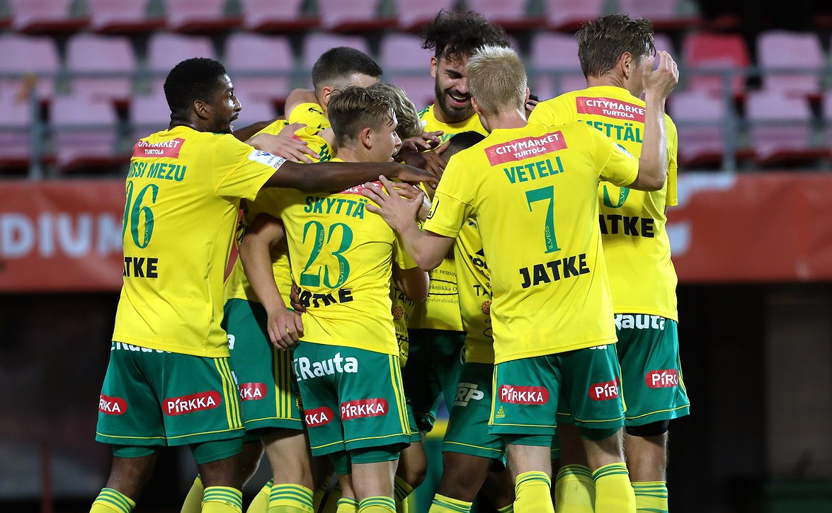 Ilves ja Pihlajalinna jatkavat yhteistyötä kolmivuotisella sopimuksella