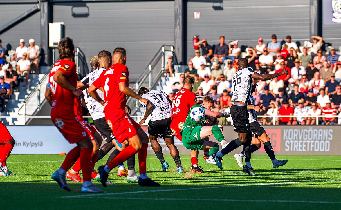 "Kumpi tahansa olisi voinut voittaa" - VPS-luotsi Jussi Nuorela tyytyväinen lopulta pisteeseenkin