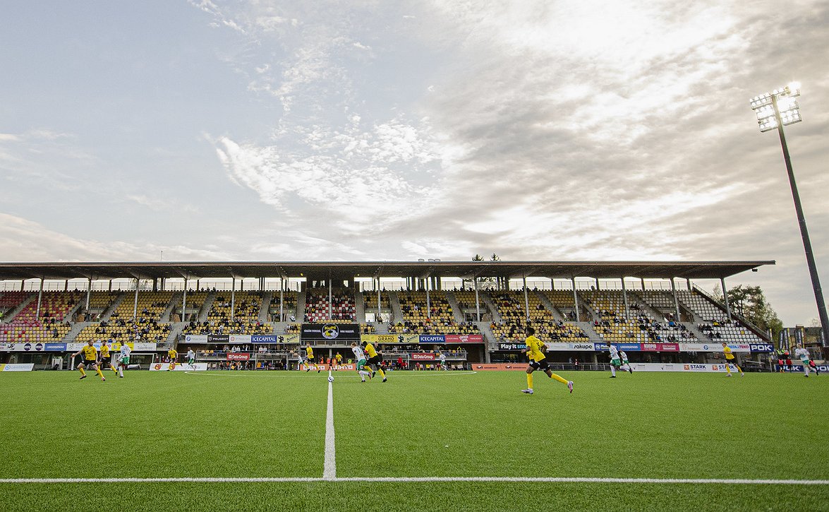 ​KuPSin lauantain kotiottelussa lievennetty rajoituksia – pääsyliput myynnissä