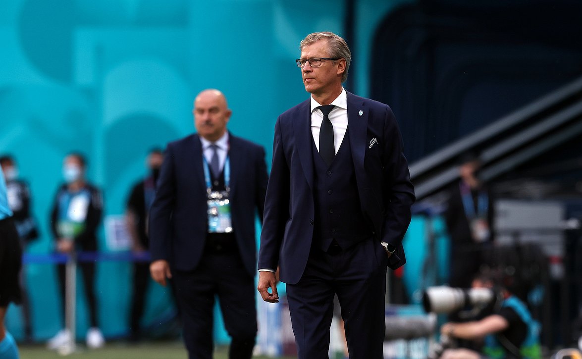 ​Huuhkajilla ratkaisuhetket maanantaina – "Unelma päästä jatkoon on elossa"